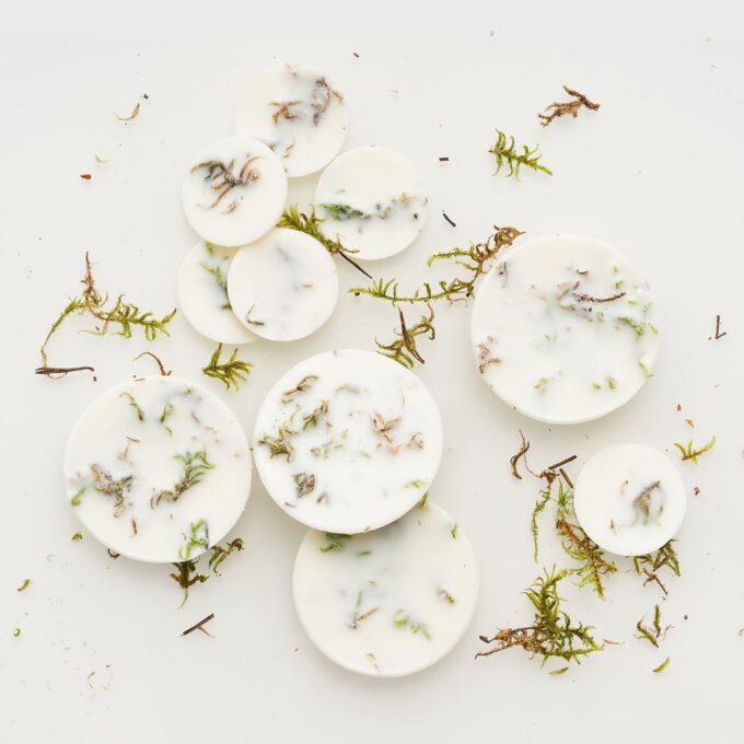 SCENTED SOY WAX ROUNDS NATURELLA